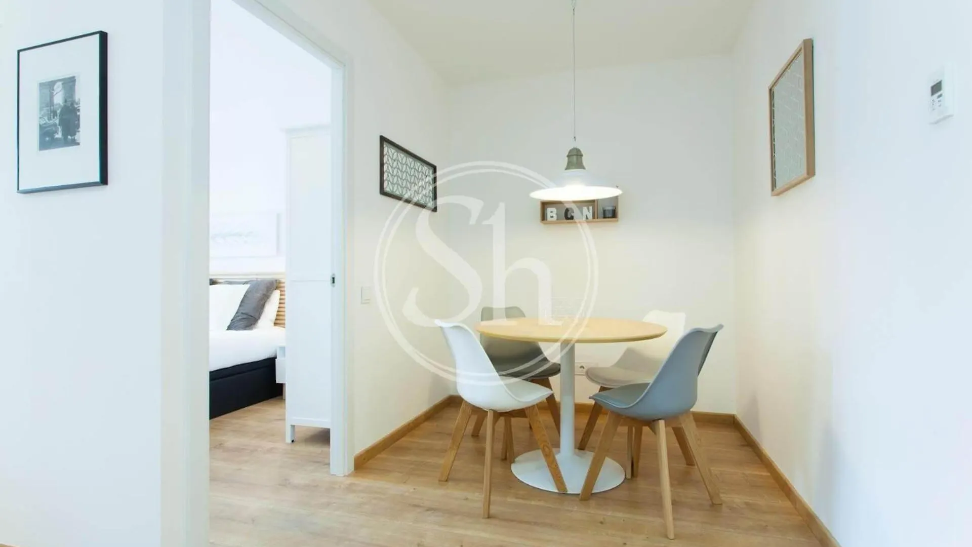 Wonderful Apartment In Urgell Barcelona Spain